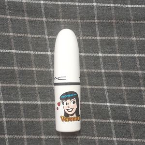 Mac Archie's girls boyfriend stealer lipstick